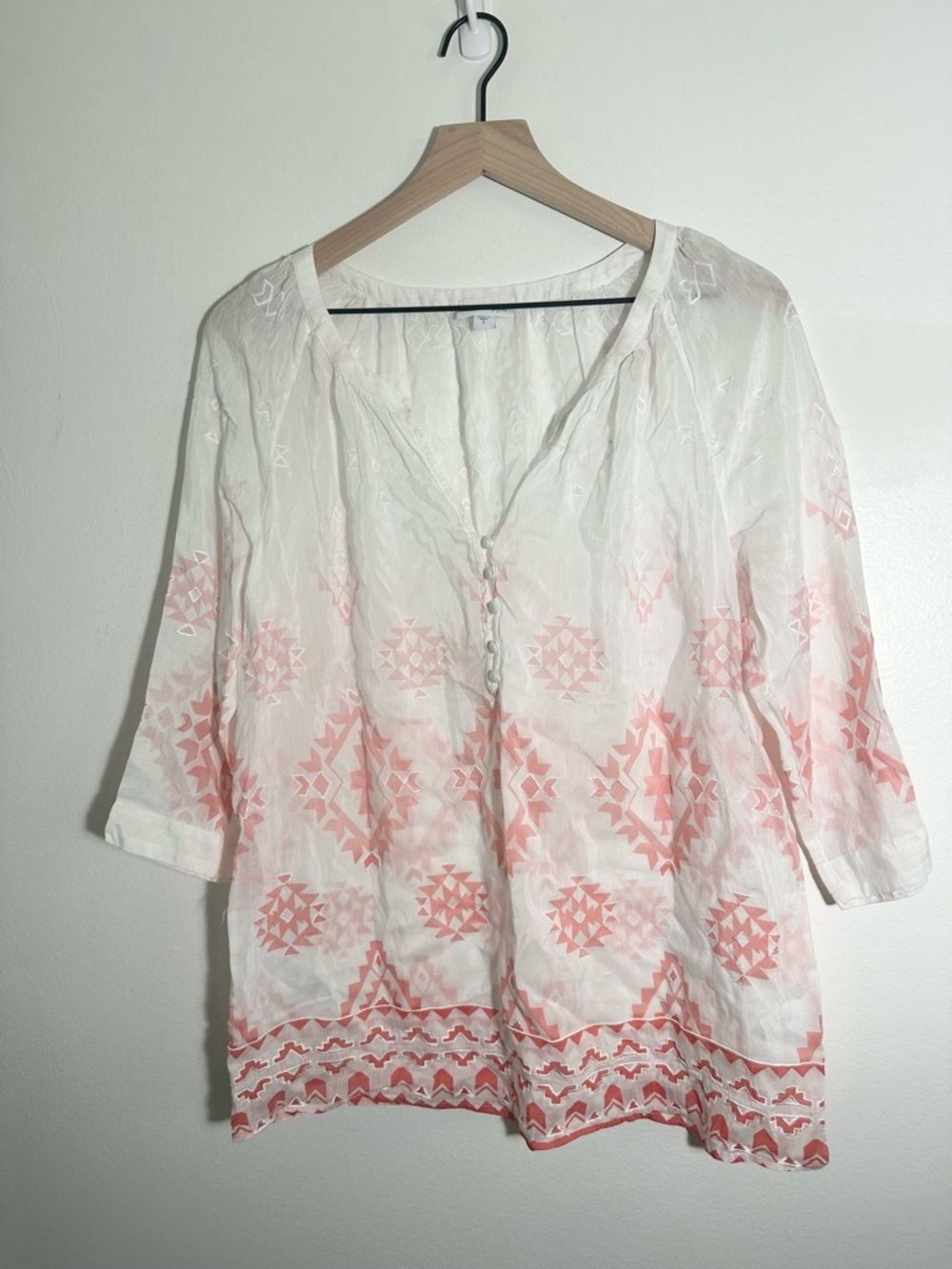 J.Jill - Lightweight White Tunic with Pink Geometric Embroidery